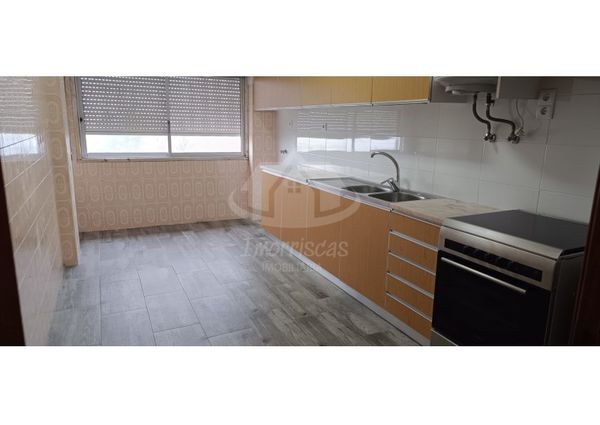 Apartamento T3 em Lisboa