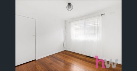 Convenient Living with Great Outdoor Space - Photo 3