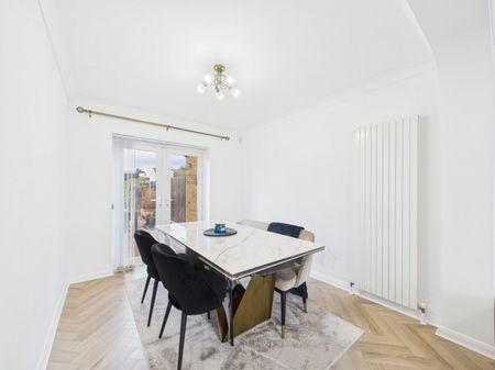 Carew Road, Ashford, Surrey,TW15 - Photo 4