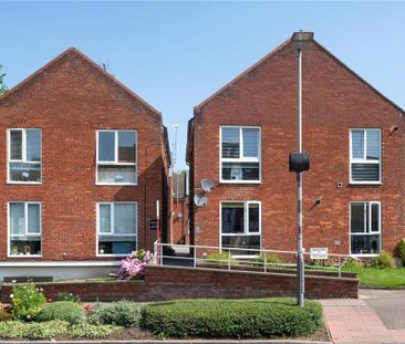 2 bedroom maisonette to rent - Photo 5