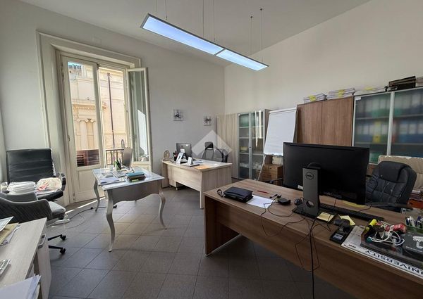 5 locali in affitto