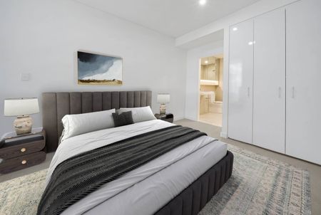 When Only The Best Will Do! Modern Living - Photo 2