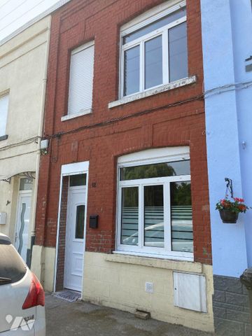 QUAI COURBET - Une maison de ville à louer à Merville (59660)- une maison comprenant un salon/... - Photo 4