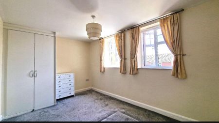3 bedroom property to rent - Photo 3
