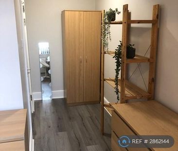 7 bedroom terraced house to rent - Photo 3