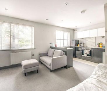 Studio to rent - Photo 6