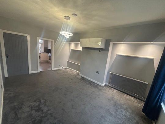 3 bedroom apartment to rent - Photo 1