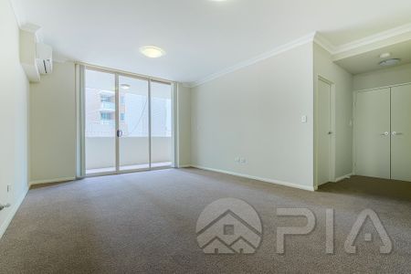 Spacious 2 bedroom unit for rent - Photo 5