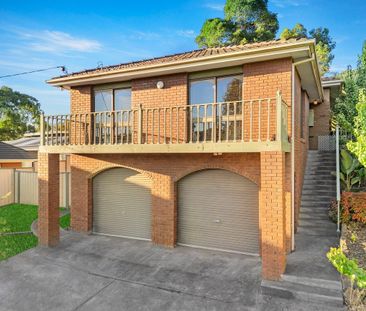 Spacious Family Home with Sweeping Treetop Views - Photo 3