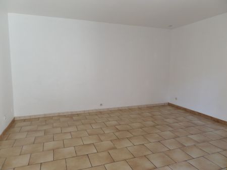 APPARTEMENT REIMS, F1 Bd Charles Arnould - Photo 2