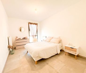 Location Appartement 3 pièces 62m² AIX EN PROVENCE 90ème - Photo 4