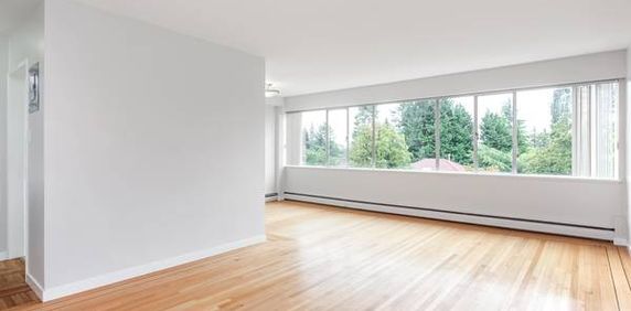 Unfurnished large 3br 2 bath close to UBC/Langara - Photo 2