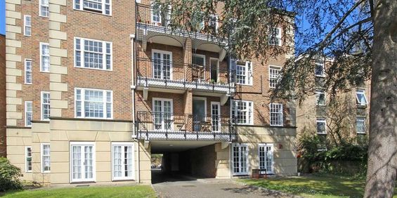 2 bedroom flat to rent - Photo 3