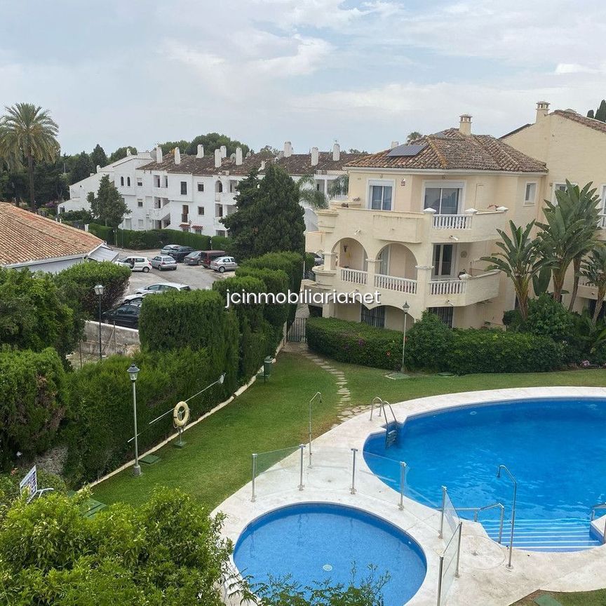 Ático en Estepona, El Paraiso, alquiler - Photo 1