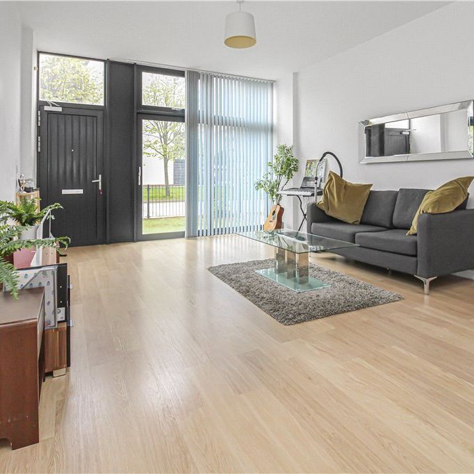 Durnsford Road, London, SW19 8LL - Photo 1