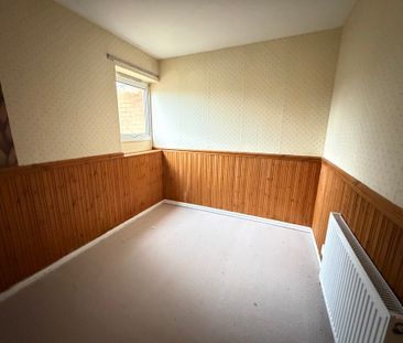 Burnside, Brookside, Telford - Photo 5