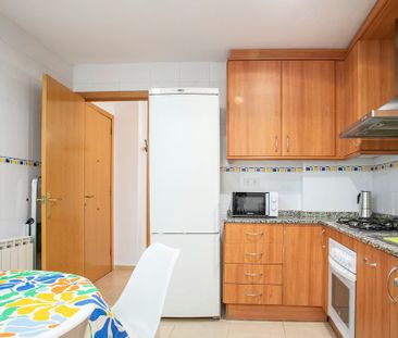 Carretera de la Bordeta, Barcelona, Catalonia 08014 - Photo 6