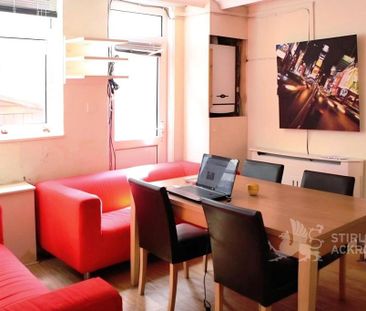 4 bedroom semi-detached house to rent - Photo 6