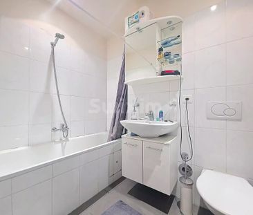 Angenehme 2,5 Zimmerwohnung mit Durchgang im Hyperzentrum - Photo 5