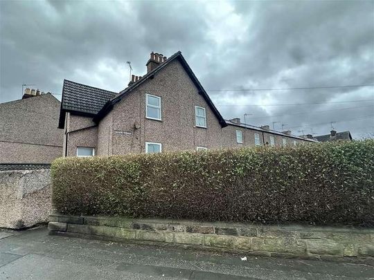 Salacre Lane, Upton, CH49 - Photo 1