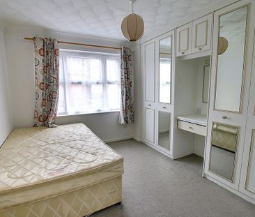 1 bedroom ground floor flat to rent - Photo 2