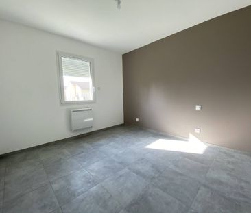 Location maison villa 4 pièces 92.87 m² à Saint-Paul-lès-Romans (26... - Photo 3