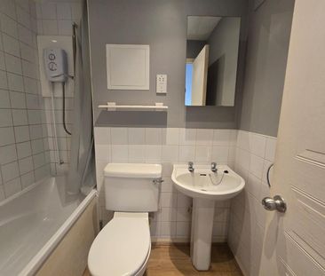 Thurlow Close, London E4 - Photo 5