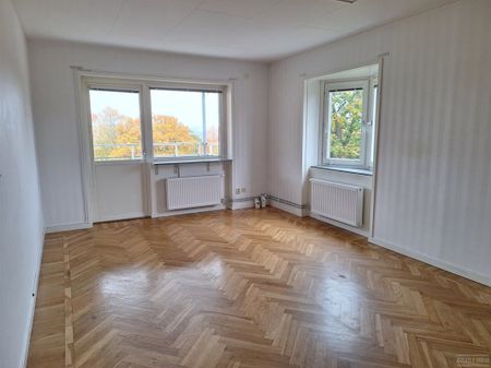 Hemrydsgatan 4 B - Photo 2