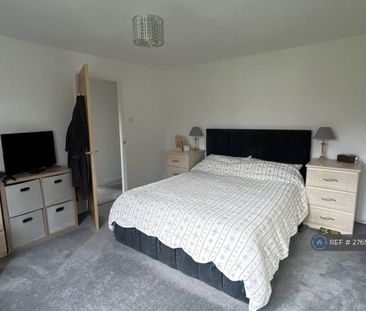 4 bedroom terraced house to rent - Photo 6