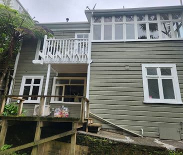 Well Located 3 Bedroom Flat - Photo 6