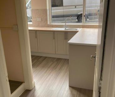 4 bedroom detached house to rent - Photo 1