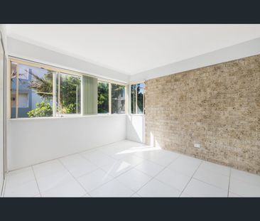 8/71 Boondilla Road, Blue Bay, NSW 2261 - Photo 4