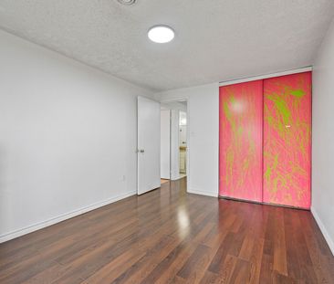 For Lease - 262 KENORA Avenue Unit# 2, Hamilton, Ontario - Photo 2