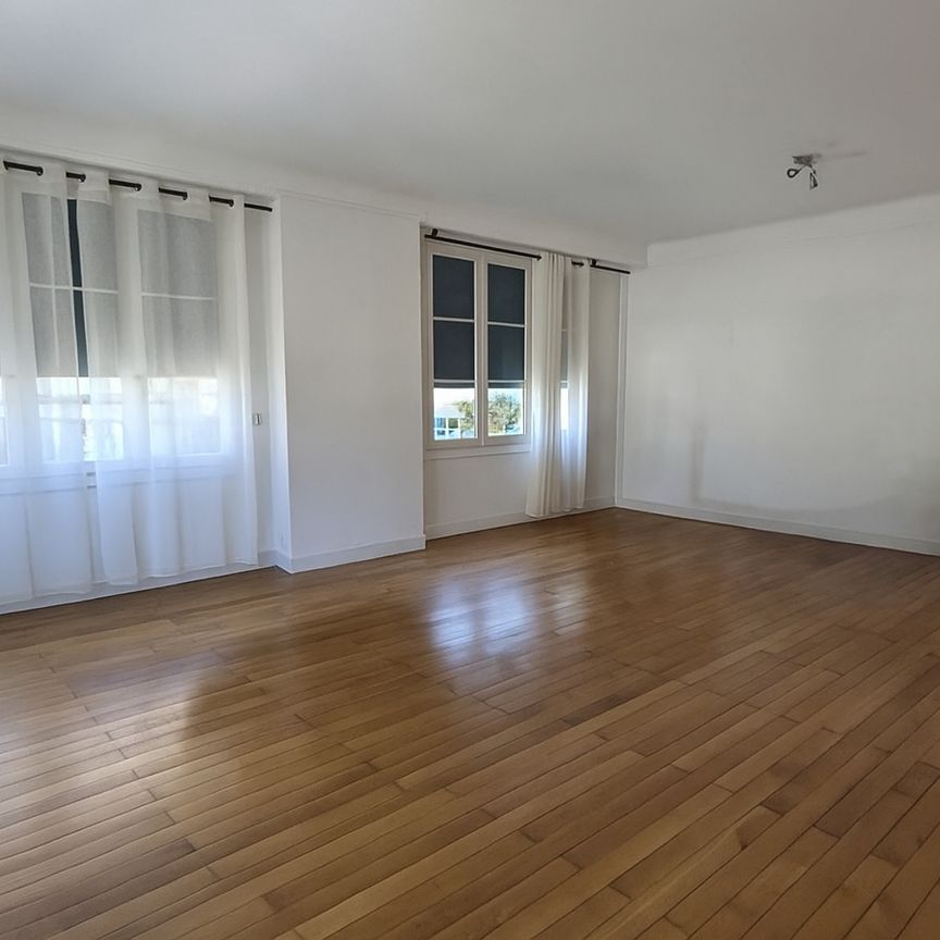 Location Appartement 3 pièces 84m² - Photo 1