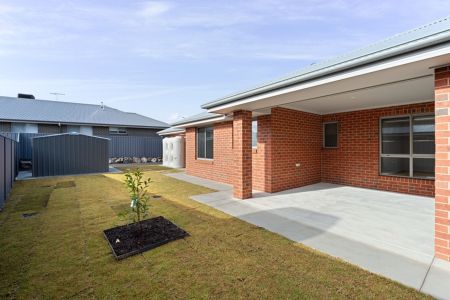 40 Anglesey Way, Thurgoona - Photo 5