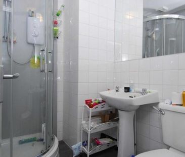 36 Houndiscombe Road, Flat 3 - Photo 4