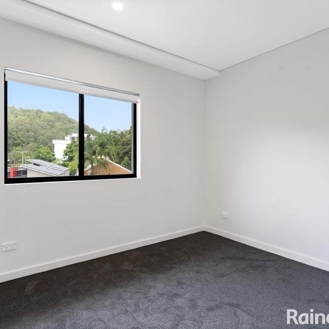 Modern Apartment - Photo 1