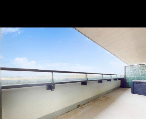 For Lease - 100 Eagle Rock Way Unit# 827, Vaughan, Ontario - Photo 1