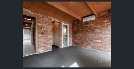 Family home, Ideal location! - Photo 4