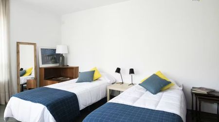 Carrer del Poeta Querol, Valencia, Valencian Community 46002 - Photo 4