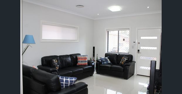 Beautiful Home!!! - Photo 1