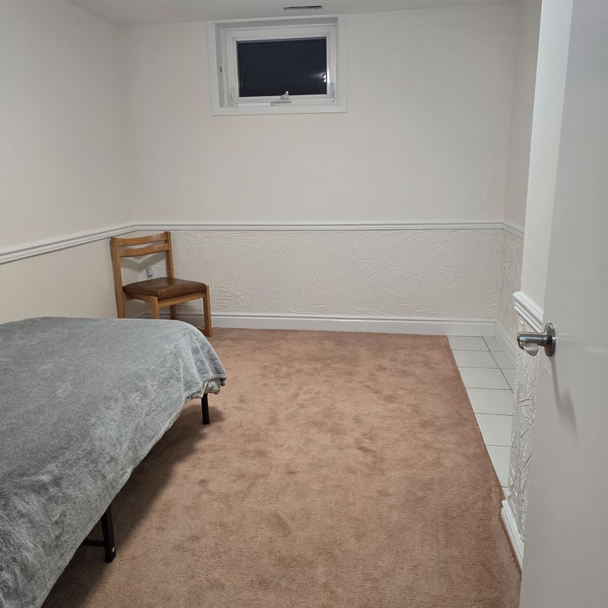 For Lease - 89 Lawnside Drive Unit# Basement, Toronto, Ontario - Photo 1