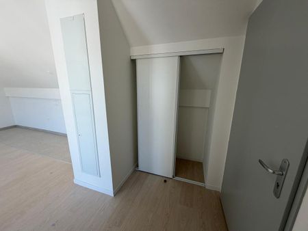 Location Appartement 4 pièces 70m² MANTES LA JOLIE 78200 - Photo 5