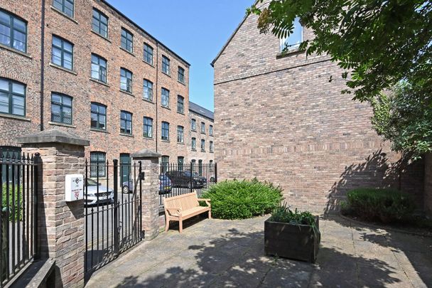 3 bedroom apartment to rent - Photo 1
