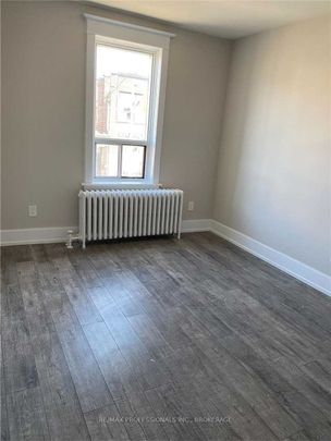 For Lease - 366 Oakwood Avenue Unit# 2nd Flr, Toronto, Ontario - Photo 1