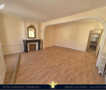 A LOUER - APPARTEMENT DUPLEX - CHERBOURG CENTRE - Photo 2