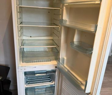 1 bedroom in a house share to rent - Photo 6