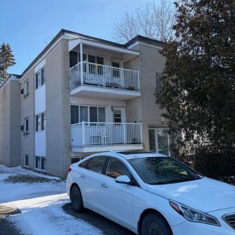 4 1/2 Saint-Bruno-de-Montarville - Photo 1