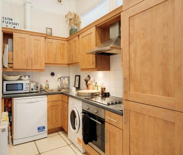 1 bedroom flat to rent - Photo 6