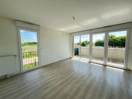 Location appartement 3 pièces, 69.90m², Bétheny - Photo 2